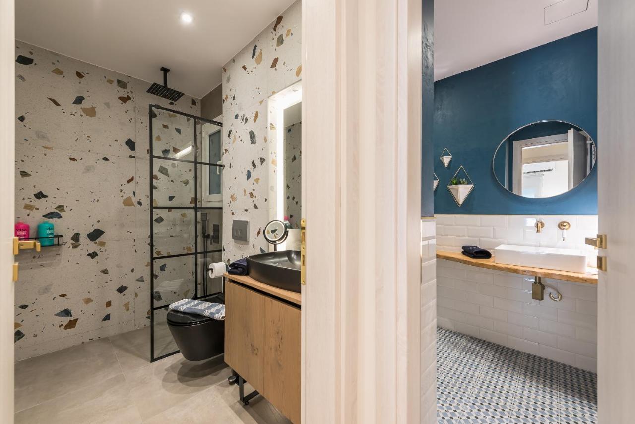 Chic And Comfort Home In Central Афины Экстерьер фото