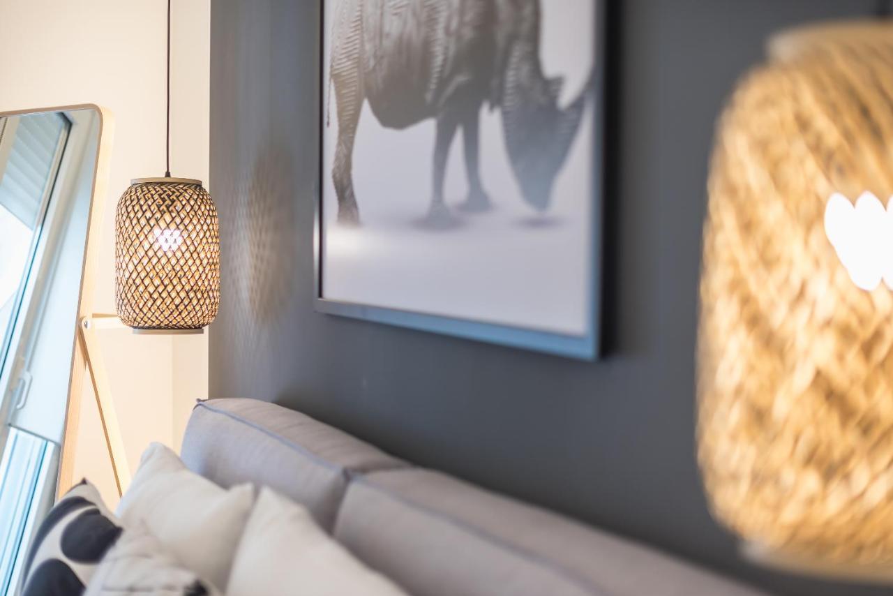 Chic And Comfort Home In Central Афины Экстерьер фото
